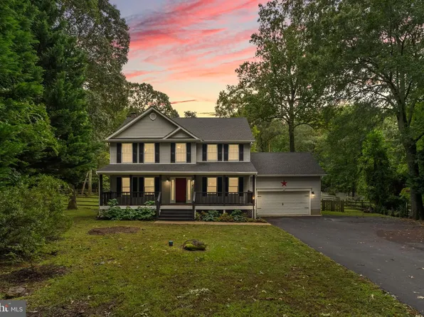 2025 Dasher Dr, Lusby, MD 20657