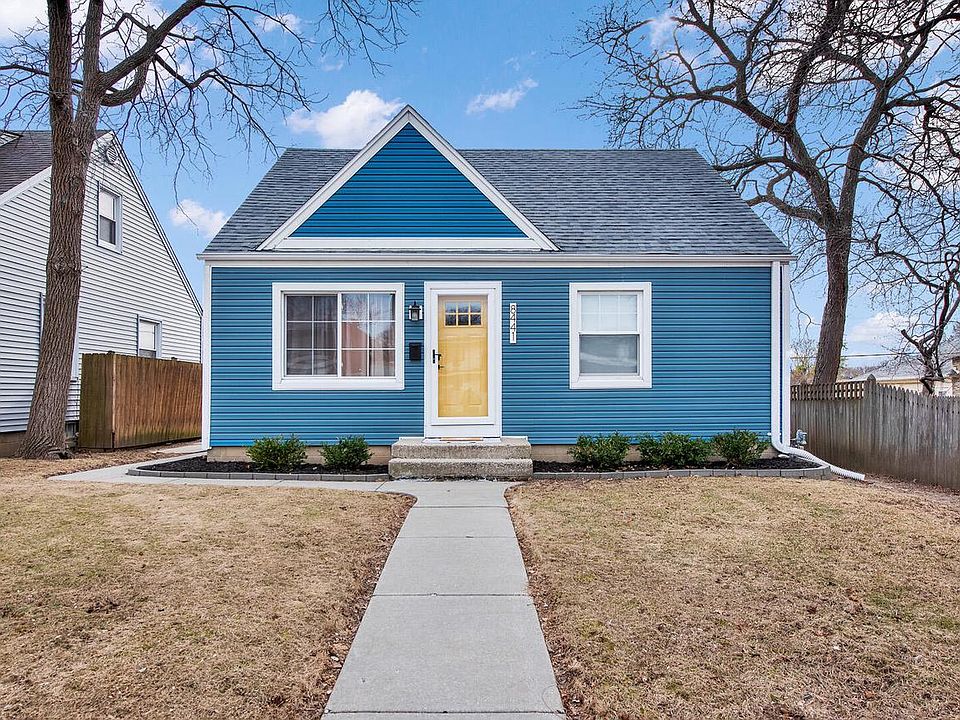 1st image of 8441 W Lisbon AVENUE