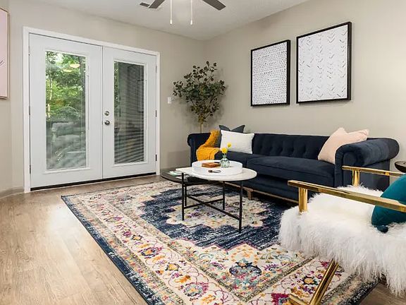 3rd image of 180 Bpw Club Rd APT R11