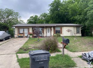 447 Kopplow Pl, San Antonio, TX 78221