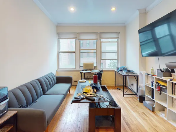 167 East 33rd Street image 1 of 7