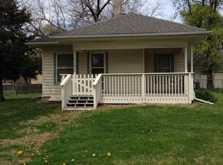 7200 W 197th Ter, Stilwell, KS 66085