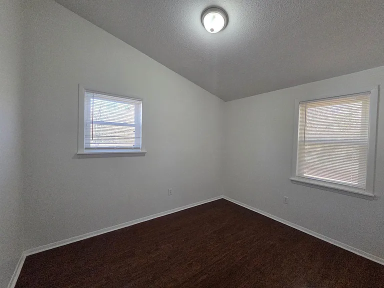 4638 Appleville St — Photo 6