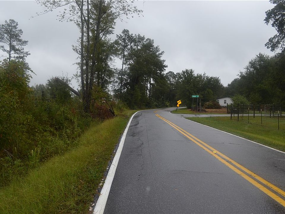 2nd image of 606 Mountain Creek Church Rd