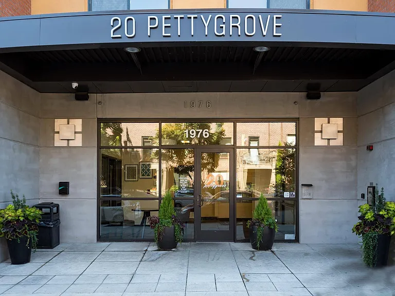 20 Pettygrove — Photo 15