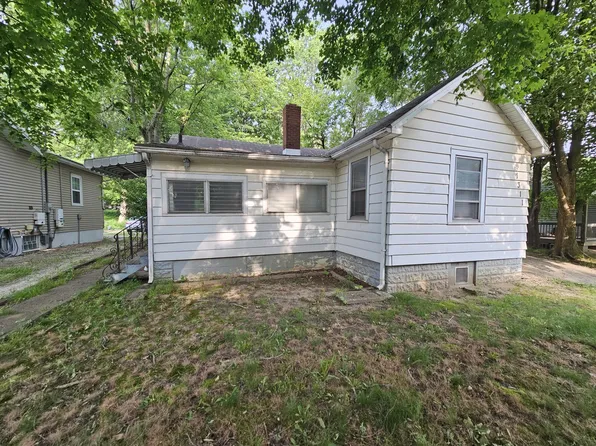 1311 N Neil St, Champaign, IL 61820