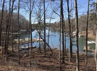 112 Pinnacle Pointe Dr, Seneca, SC 29672