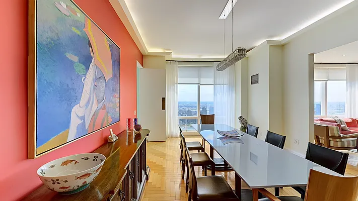 Rented by Compass | media 7