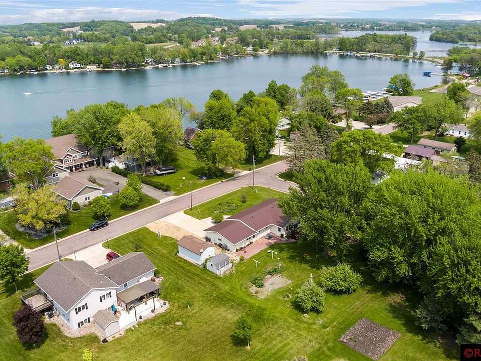 501 Lake Ave NW, Elysian, MN 56028 | Zillow