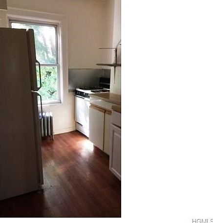 2nd Fl Kitchen