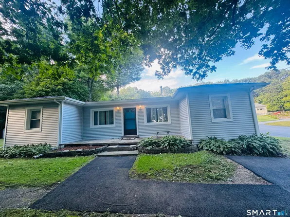 11 Ash Street, Putnam, CT 06260