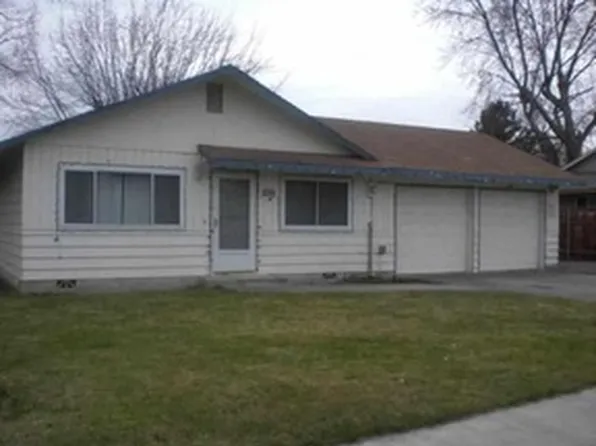 1417 W 7th Ave, Kennewick, WA 99336