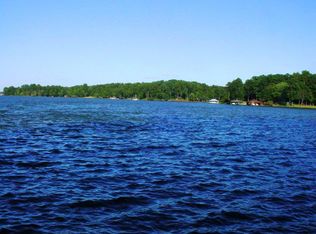 957 Sandy Run Dr, Sparta, GA 31087