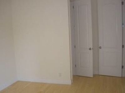 5th image of 974 Saint Nicholas Ave APT 6G