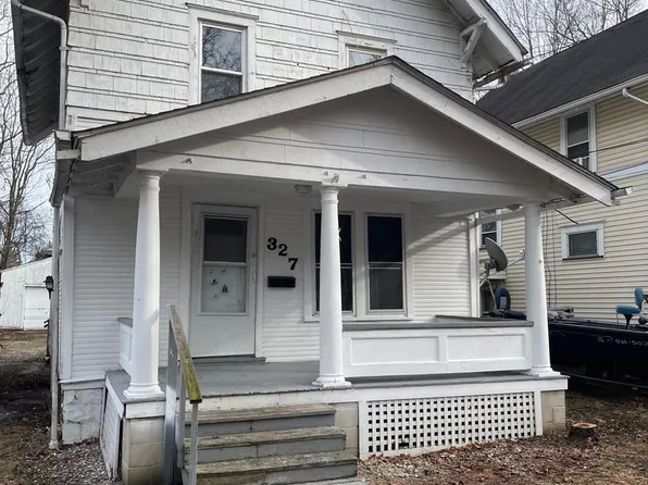 327 Black St, Akron, OH 44306