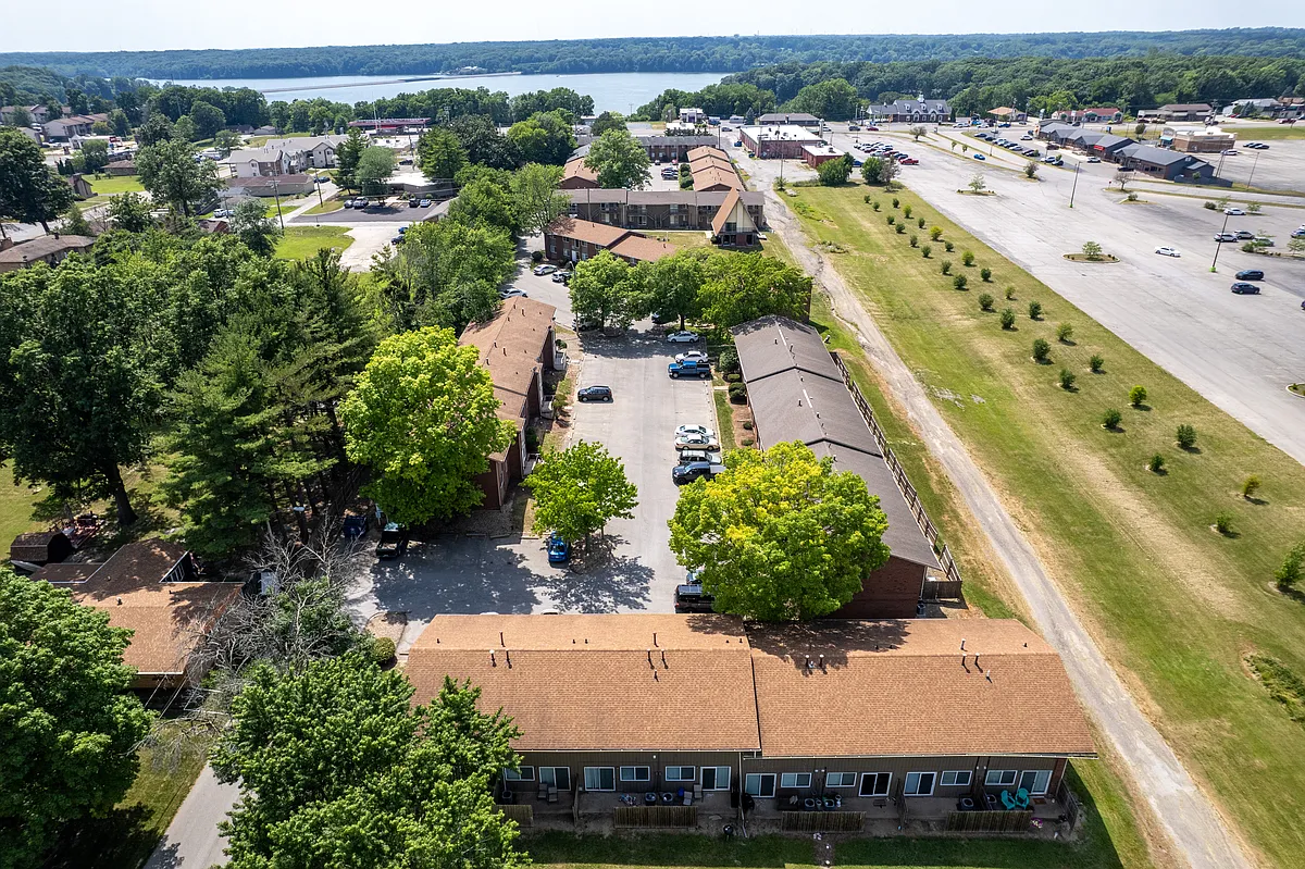 Building Photo - Townway Place Apartments