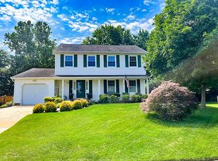 8881 Butternut St, Manassas, VA 20110