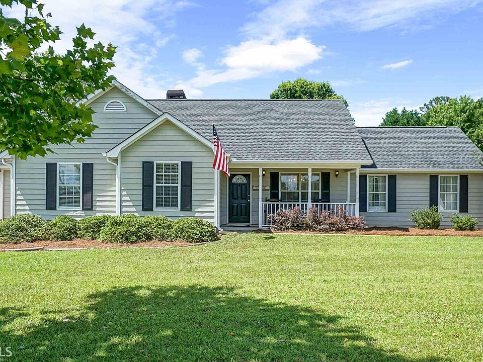 1st image of 117 Country Meadows Ct