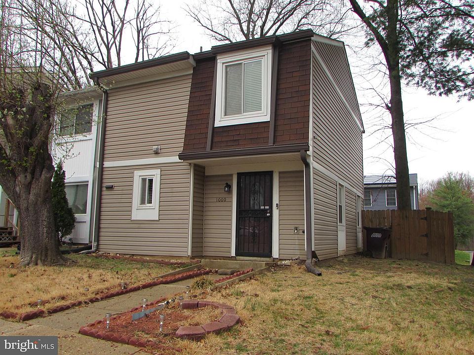 2nd image of 1000 Fairford Way