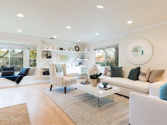 5th image of 2753 Glendon Ave