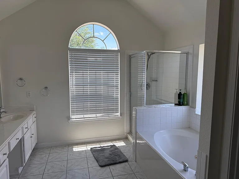14930 Cabin Run Ln — Photo 26