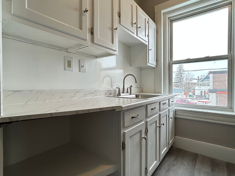 1st image of 273 Main St #6-A