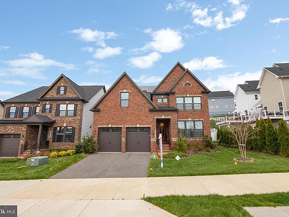2nd image of 22032 Fulmer Ave