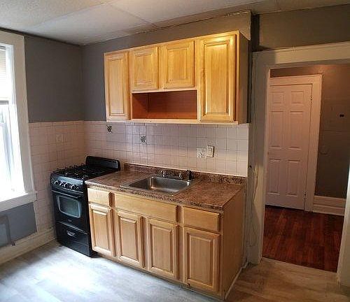 5th image of 2 Columbia Ave APT 401