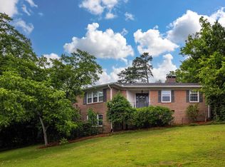 160 Peachtree Cir, Mountain Brook, AL 35213