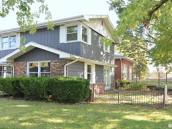 4th image of 2834 W Sheffield Dr
