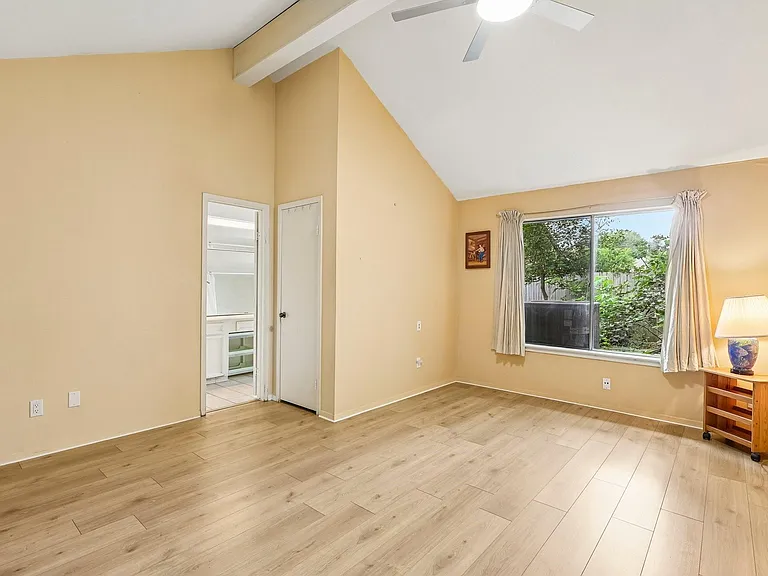 1723 Sullins Way — Photo 13