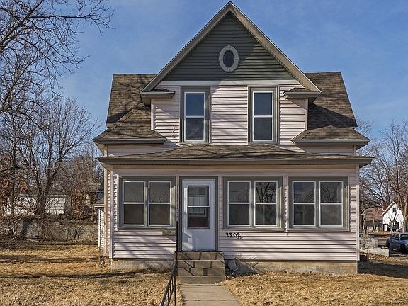 2nd image of 2302 McNair Ave