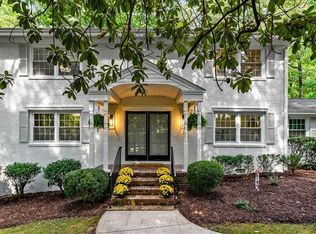 2621 W Woodlyn Way, Greensboro, NC 27407