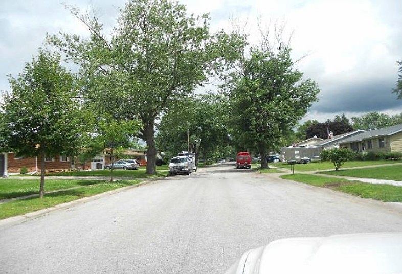 2nd image of 814 Christian Ave