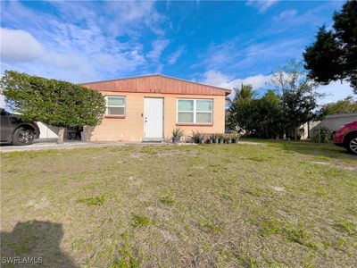 112 Apache St, Lehigh Acres, FL, 33936