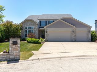 696 Veronica Ct, New Lenox, IL 60451