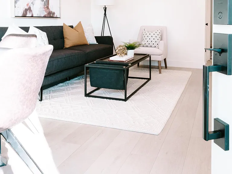 Upstairs front room with dining room