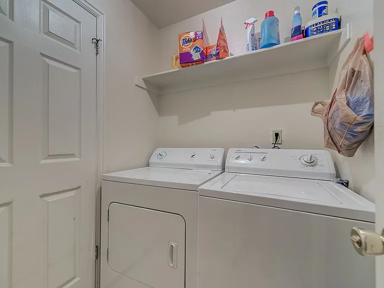 851 N 50 E #331 — Photo 11