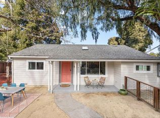 7900 Greenly Dr, Oakland, CA 94605