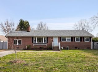 510 Dandy Loop Rd, Yorktown, VA 23692
