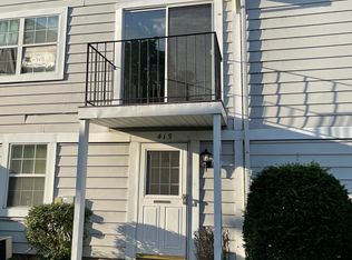 415 N Lake Shore Dr, Palatine, IL 60067