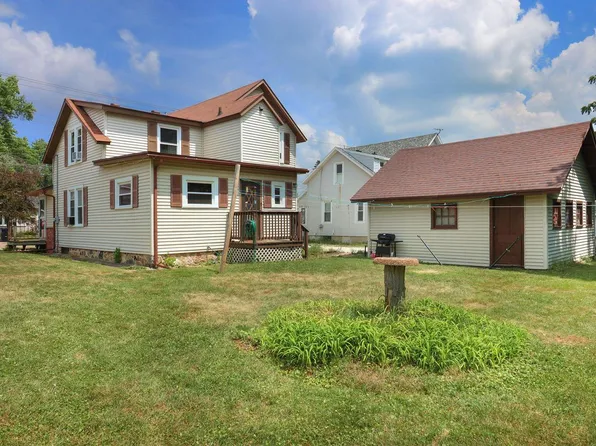 213 E Centralia STREET, Elkhorn, WI 53121