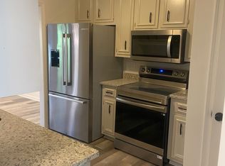 860 Lenox Oaks Cir NE, Atlanta, GA 30324