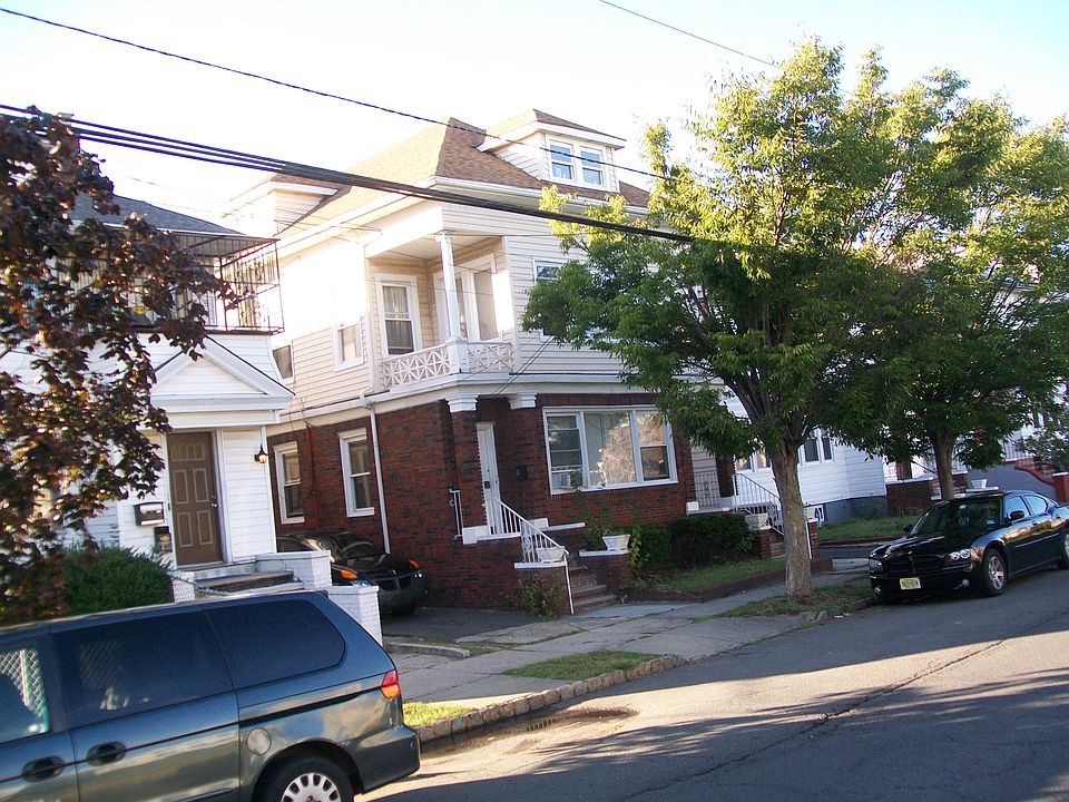 2nd image of 223 Ampere Pkwy