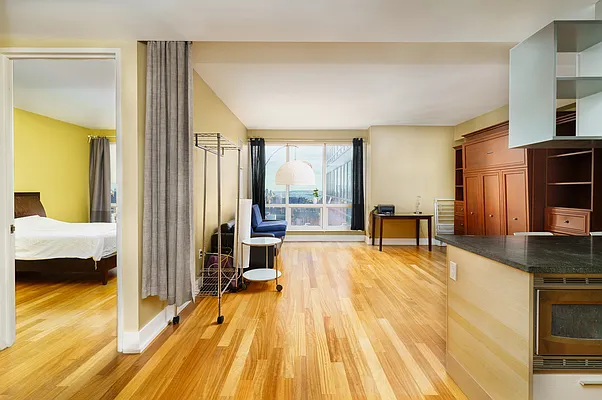 Rented by Acre NY Realty Inc | media 10