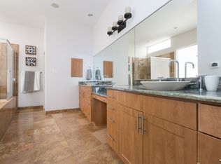 3711 Commerce St, Dallas, TX 75226