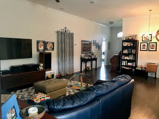 1st image of 138 Bluestone River Way