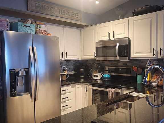 3rd image of 4241 S Fundy Way