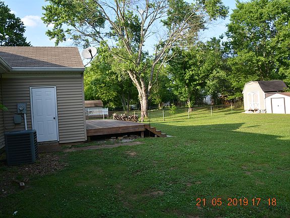 5th image of 108 Sunnymeade Dr