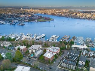 2450 Dexter Ave N APT 102, Seattle, WA 98109